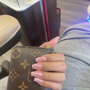 Alameda Nails - Full set w/ Lynn - Nail Salons Near Me - Alameda, California Alameda Nails - Full set w/ Lynn - Nail Salons Near Me - Alameda, California