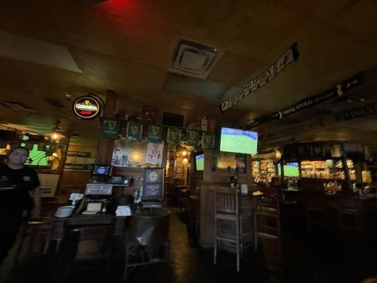 Fibber Magees by null
