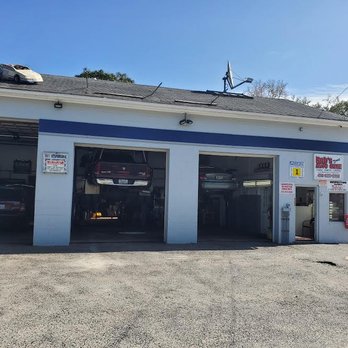 Robs Auto Care - Auto Repair Near Me - Westport, Massachusetts Robs Auto Care - Auto Repair Near Me - Westport, Massachusetts