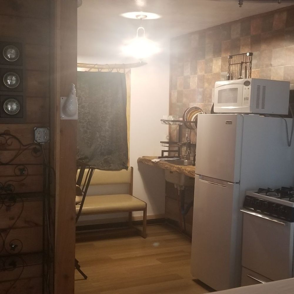 Cabins4less - Excellent! - Rafting/Kayaking Near Me - Big Bear Lake, California