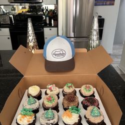 SugarBears Sweet Provisions - The Best Vegan / Gluten Free Cupcakes I have ever had!