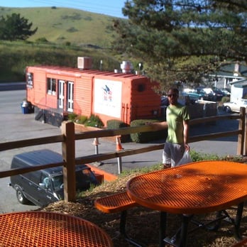 Gorilla Barbeque - Shady uphill eating area w/ boxcar serving space below - Barbeque Near Me - Pacifica, California
