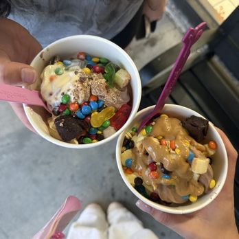 Yogurtland - customized yogurt - Ice Cream & Frozen Yogurt Near Me - West Berlin, New Jersey Yogurtland - customized yogurt - Ice Cream & Frozen Yogurt Near Me - West Berlin, New Jersey