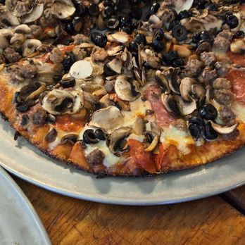 Boulevard Pizza - Combination pizza - Pizza Near Me - Sparks, Nevada