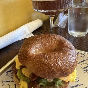 Lola's Eatery - Breakfast & Brunch Near Me - Pittsburgh, Pennsylvania