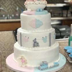 Nellies Custom Cakes - Baby shower cake!