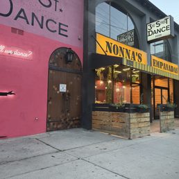 Exterior outside entrance of Nonna's Empanadas - Love there outdoor area - Los Angeles, California Exterior outside entrance of Nonna's Empanadas - Love there outdoor area - Los Angeles, California