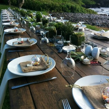 Maui Wedding Concierge - Table decor coordinated by Maui Wedding Concierge - Wedding Planning Near Me - Kihei, Hawaii Maui Wedding Concierge - Table decor coordinated by Maui Wedding Concierge - Wedding Planning Near Me - Kihei, Hawaii