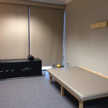Integra Healthcare - Integra Healthcare - massage table - Chiropractors Near Me - Covington, Louisiana Integra Healthcare - Integra Healthcare - massage table - Chiropractors Near Me - Covington, Louisiana