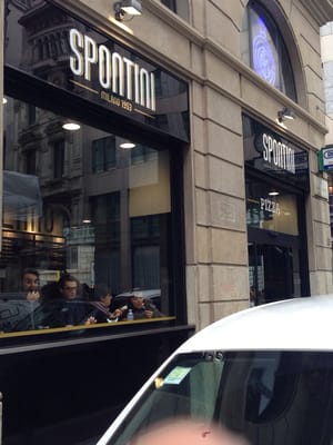 Spontini by null