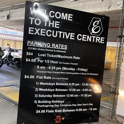 Executive Center Parking Garage