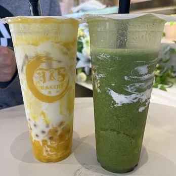 T&5 Cafe Bakery - T10. Fresh Mango Molten and S11,Kale coconut water - Bakeries Near Me - Folsom, California T&5 Cafe Bakery - T10. Fresh Mango Molten and S11,Kale coconut water - Bakeries Near Me - Folsom, California