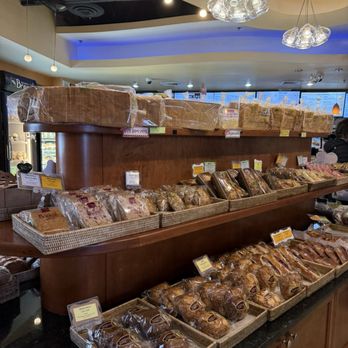Breeze Bakery Cafe - Bakeries Near Me - Annandale, Virginia