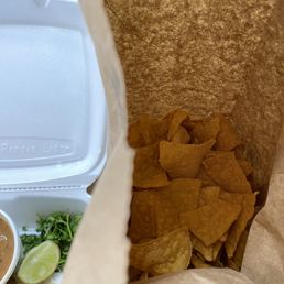 Chips that came w the chips & salsa