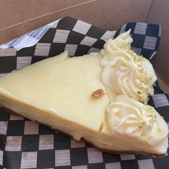 The Pie Hole | Vancouver - My favorite key lime pie - Desserts Near Me - Vancouver, British Columbia The Pie Hole | Vancouver - My favorite key lime pie - Desserts Near Me - Vancouver, British Columbia