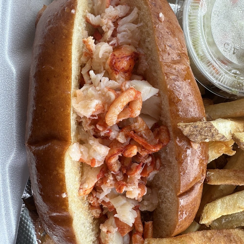 DB's Seafood - Lobster roll, coleslaw, and fries - Seafood Near Me - Bethany Beach, Delaware DB's Seafood - Lobster roll, coleslaw, and fries - Seafood Near Me - Bethany Beach, Delaware