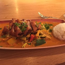 SeafoodSylt meets Asia - Red Thai Curry with Crispy Duck