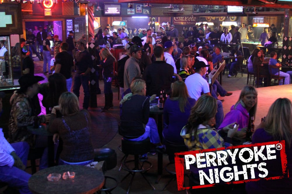 BOSTOCKS BILLIARDS & BAR CLOSED Updated August 2024 12 Photos