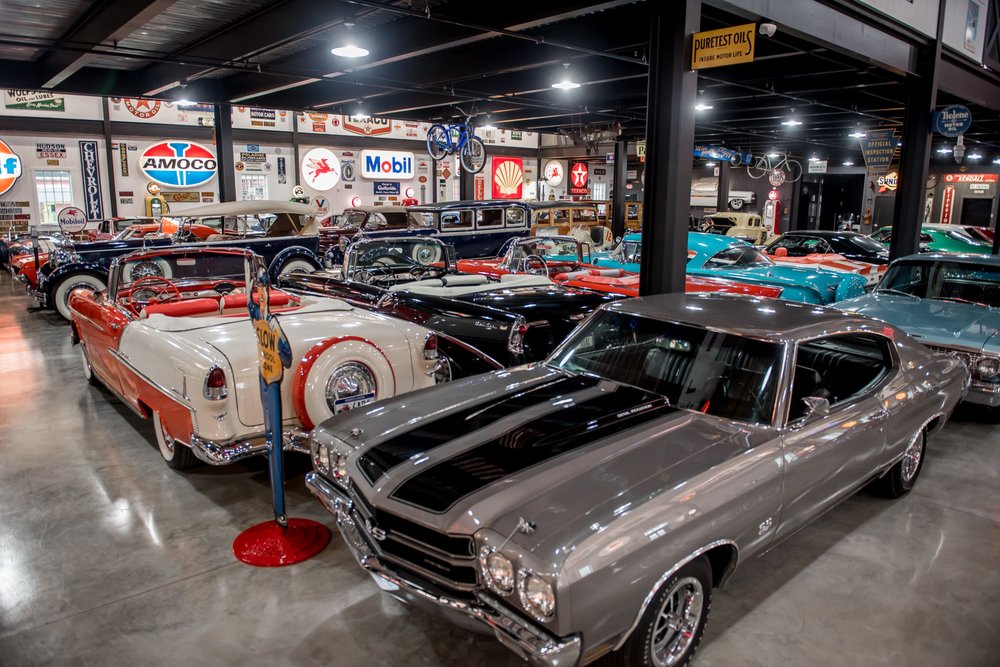 BARRY’S CAR BARN Updated August 2024 30 Photos 3504 Old