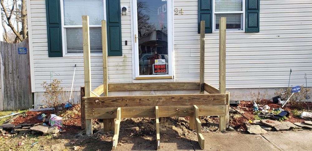 Slide of Santana construction and Landscaping