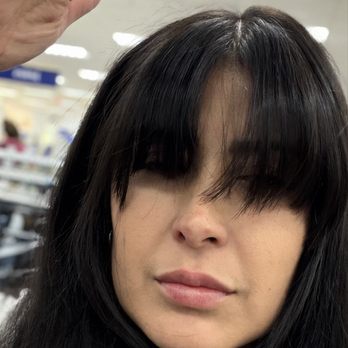 Citrus Salon - How is this a professional haircut? - Hair Salons Near Me - Martinez, California