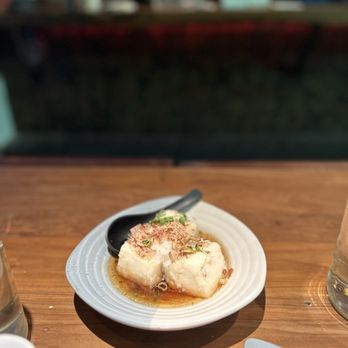 Doraku Sushi Kakaako - Agedashi Tofu - Sushi Bars Near Me - Honolulu, Hawaii