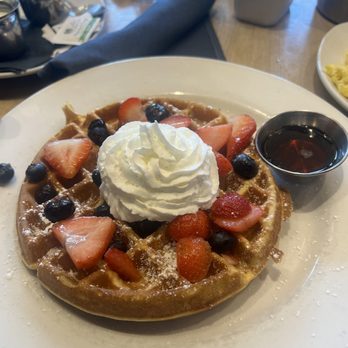 Hash Kitchen - Waffles - Breakfast & Brunch Near Me - Chandler, Arizona