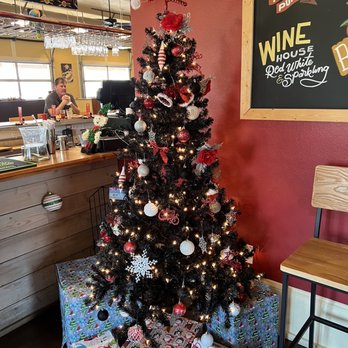 Ruby Slipper Orange Beach - Cute Christmas tree they had up. - Cafes Near Me - Orange Beach, Alabama Ruby Slipper Orange Beach - Cute Christmas tree they had up. - Cafes Near Me - Orange Beach, Alabama