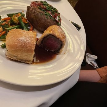 Hy's Steak House - Beef Wellington - Steakhouses Near Me - Honolulu, Hawaii Hy's Steak House - Beef Wellington - Steakhouses Near Me - Honolulu, Hawaii