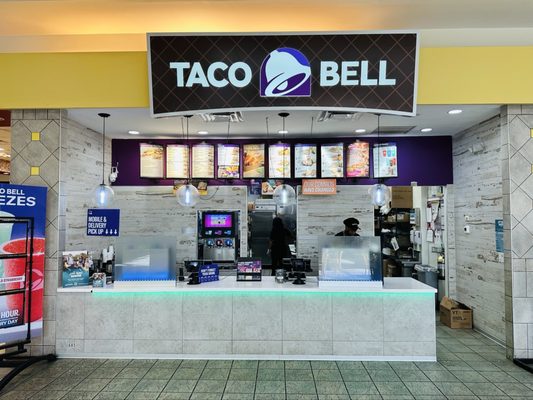 Boynton Beach Mall by null