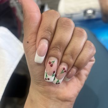 TNT Nail Spa - Set 4 1/2 weeks old - Nail Salons Near Me - Dublin, California