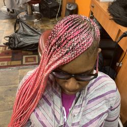 Coram African Hair Braiding