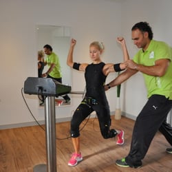 Fitness-Perfect - Ems fitness, EMS training, Personal Training Studio, Rücken trainieren, Training ohne Geräte, Bodyshape, Schneller Muskelaufbau