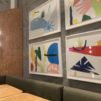 sweetgreen - Healthy Salads, Wraps, and Bowls - Inside - Salad Near Me - Houston, Texas