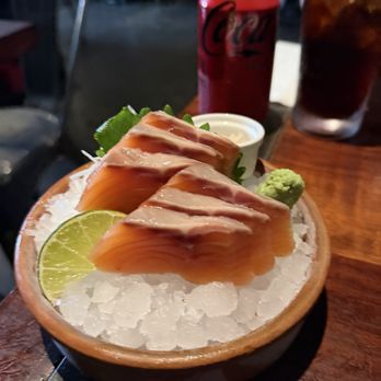 Shirubē - Salmon Sashimi - Izakaya Near Me - Santa Monica, California Shirubē - Salmon Sashimi - Izakaya Near Me - Santa Monica, California