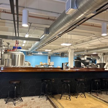 The Pumphouse Pouratorium - Coffee Roasteries Near Me - West Palm Beach, Florida