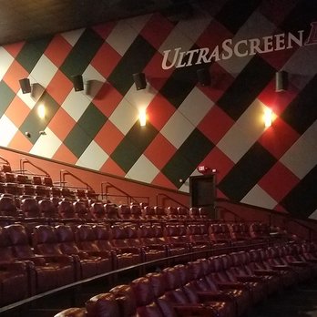Marcus Crossroads Cinema - Cinema Near Me - Waterloo, Iowa