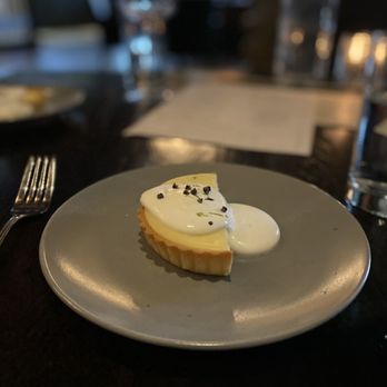 The Essex - Key lime pie - New American Near Me - old saybrook, Connecticut