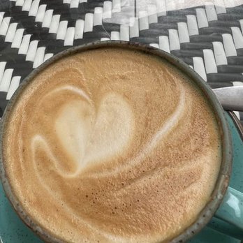 Montparnasse Cafe - Coffee & Tea Near Me - London, XGL Montparnasse Cafe - Coffee & Tea Near Me - London, XGL