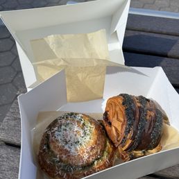 spinach & ricotta, black sesame tahini