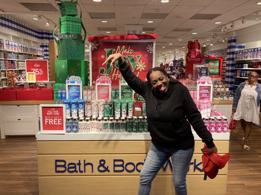 BATH & BODY WORKS - Updated July 2025 - 12 Reviews - 5000 S Arizona ...