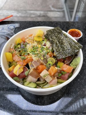 Kudedon Chirashi Bowl Restaurant by null