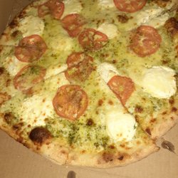 Pizza Plus West - Large pesto pizza