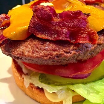 Fr8d's Burger Joint by Invitation Only - Share-A-Burger - Breakfast & Brunch Near Me - Strasbourg, 67
