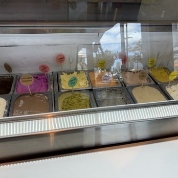 Mangiamo Gelato - Ice Cream & Frozen Yogurt Near Me - Honolulu, Hawaii Mangiamo Gelato - Ice Cream & Frozen Yogurt Near Me - Honolulu, Hawaii