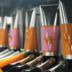 Liquids Wine & Spirits