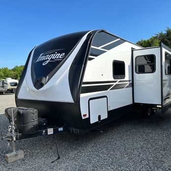 Camping World - Thornburg - Grand Design Imagine 2800BH - RV Dealers Near Me - Thornburg, Virginia Camping World - Thornburg - Grand Design Imagine 2800BH - RV Dealers Near Me - Thornburg, Virginia