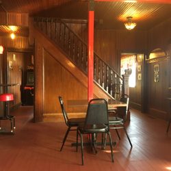 Pizza & Sub Shoppe - Dining room