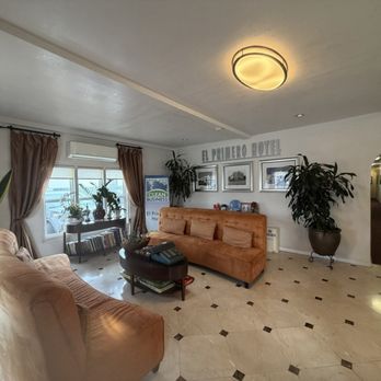 El Primero Hotel - lobby seating - Hotels Near Me - Chula Vista, California
