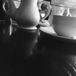 Bella Italia - Tea time